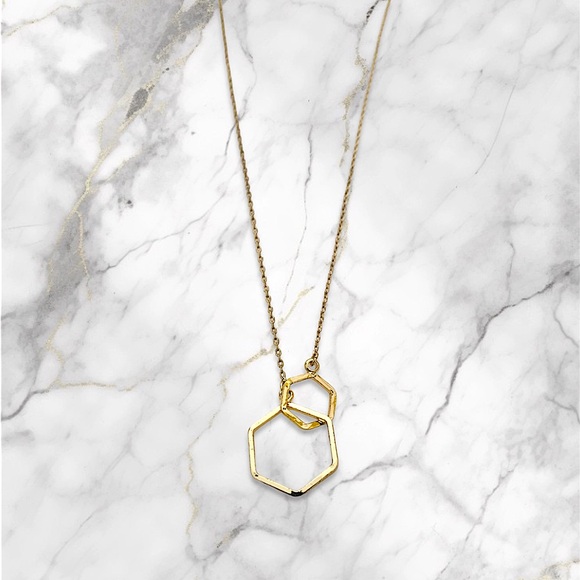 Jewelry - GOLD DOUBLE HEXAGON PENDANT NECKLACE